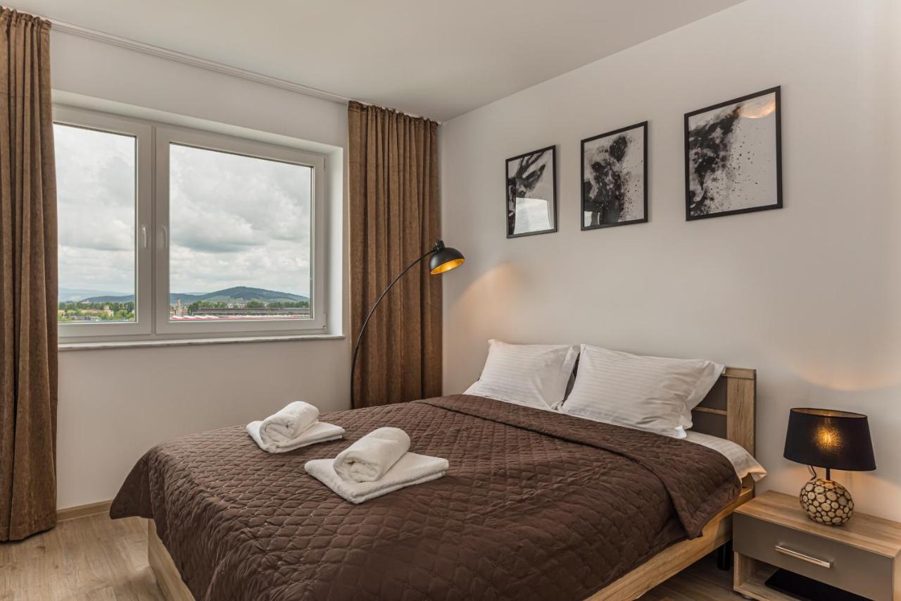 Coresi modern apartment Braşov Exterior foto